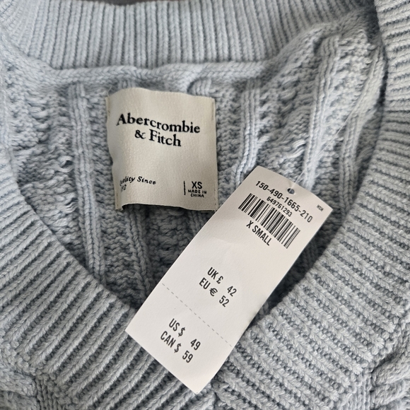 NWT Abercrombie V Neck Cable Knit Sweater Vest Light Blue - Picture 3 of 4